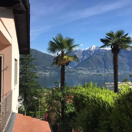 Daire Traumhafter Blick Auf Maggiore Piazzogna